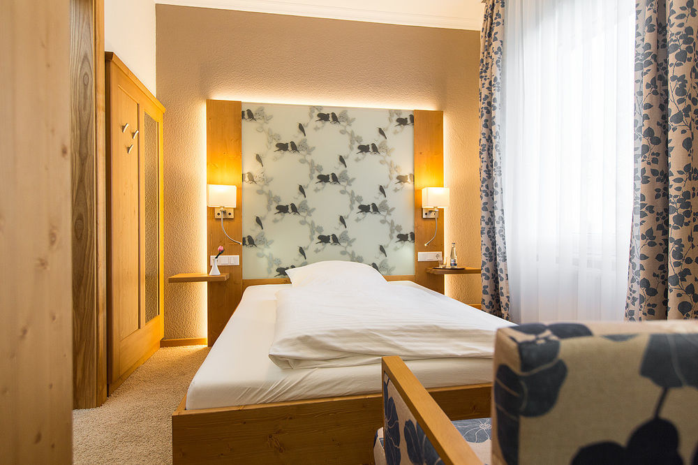 Hotel Bellevue Lauenburg Buitenkant foto