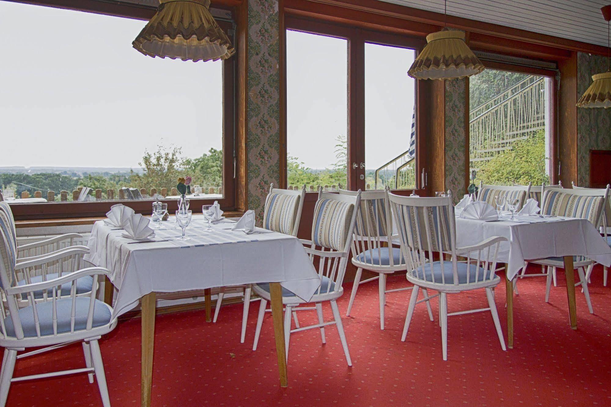 Hotel Bellevue Lauenburg Buitenkant foto