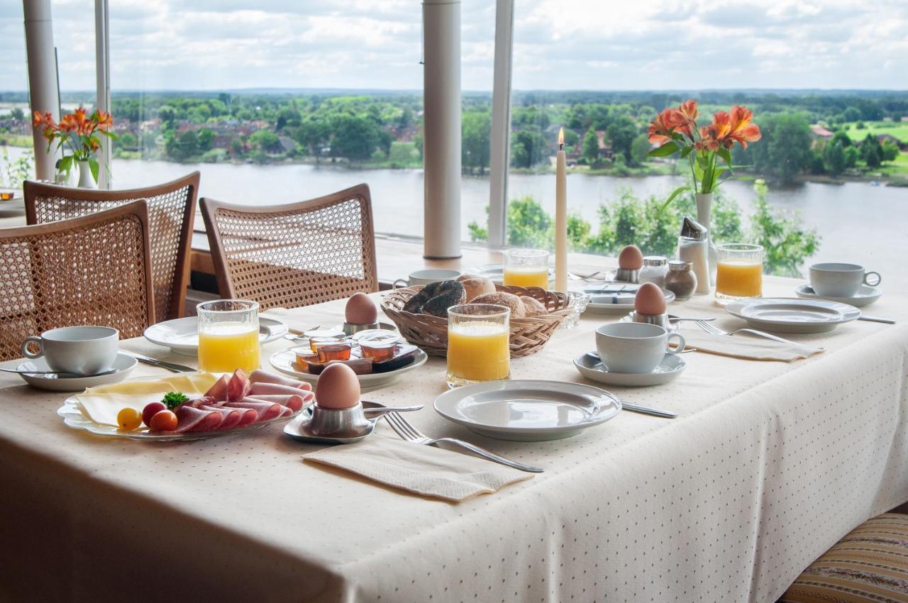 Hotel Bellevue Lauenburg Buitenkant foto